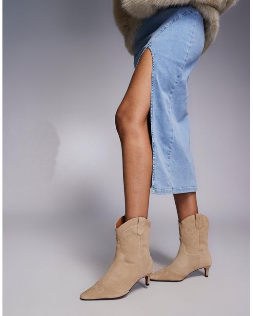 River Island White Suede Western Boots With Kitten Heel