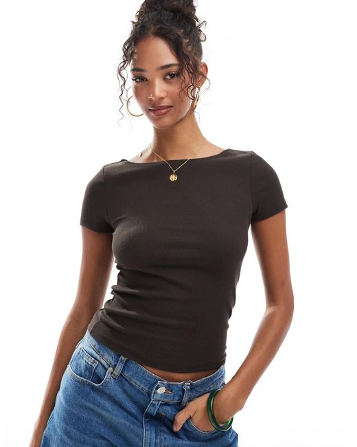 Str - top à encolure bateau Stradivarius en coloris Black