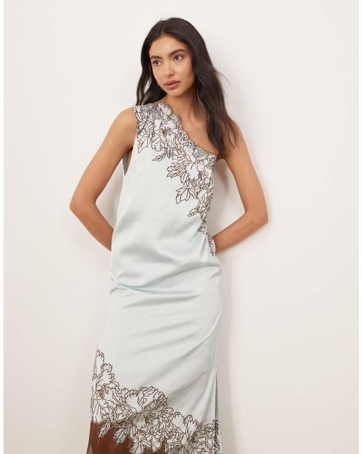 ARRANGE Natural – gerade geschnittenes maxikleid mit stickerei-applikation, one-shoulder-träger und spitzenbahn