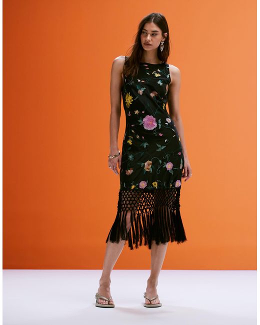 Robe courte brodée à dos bénitier et ourlet à franges ASOS en coloris Orange