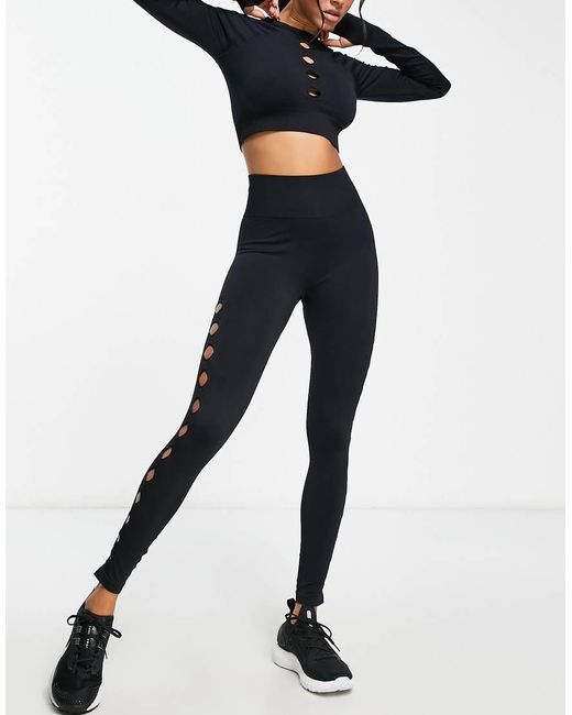 HIIT Black leggings With Cut Out