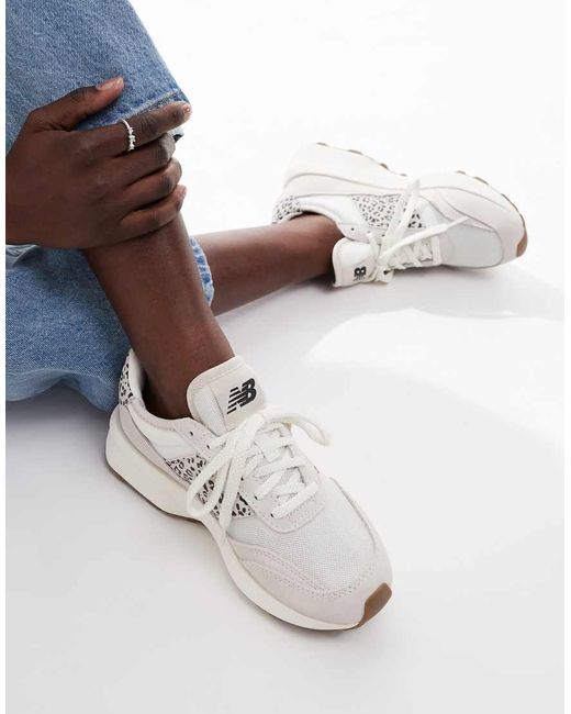 Zapatillas De Deporte Blanco Hueso Con Estampado De Leopardo 370 De New Balance de color Blue