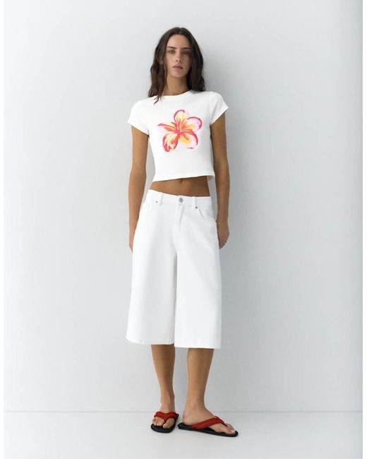 Pull&Bear White T-shirt With Flower Graphic