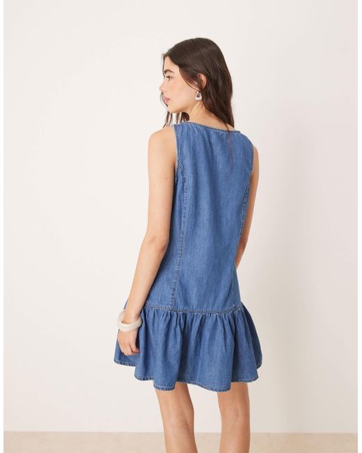 ASOS Blue – ärmelloses minikleid aus weichem denim
