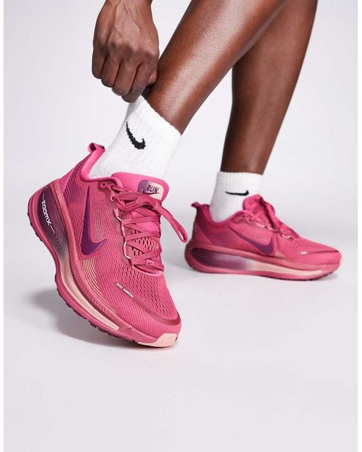 Nike Pink Vomero 18 Trainers