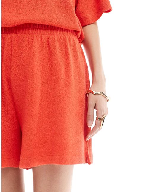 Short en maille texturée d'ensemble ASOS en coloris Red