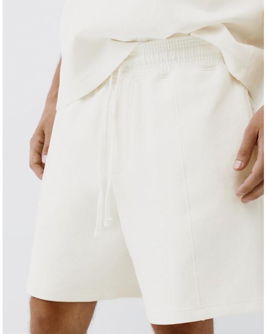 Pull&Bear White Interlock Jogger Bermuda Shorts for men