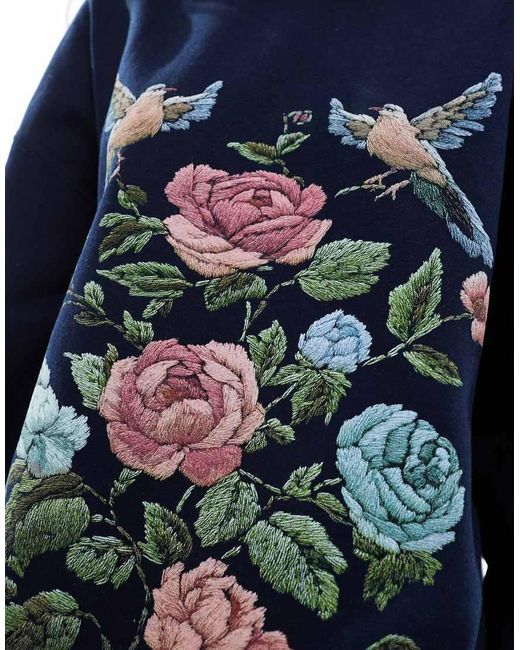 Felpa Oversize Con Ricamo Floreale Stile Arazzo di Miss Selfridge in Blue