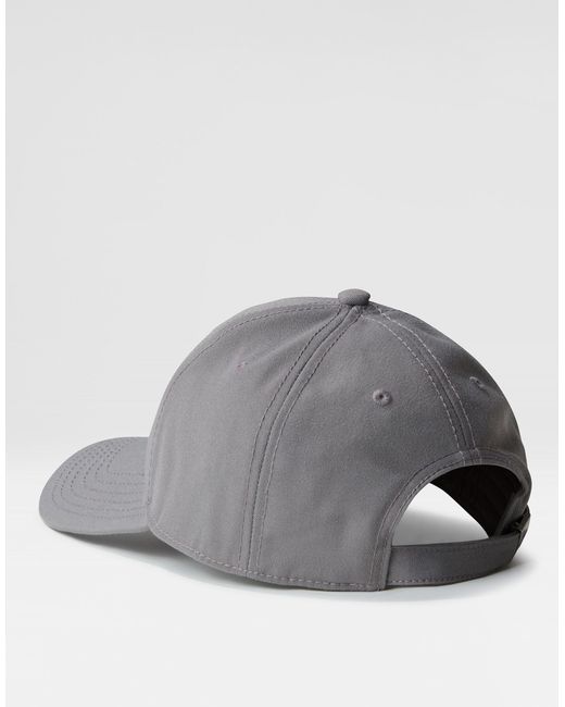 66 - cappellino classico perla fumo e asfalto di The North Face in Gray