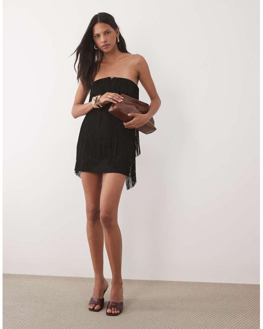 Capsule di Mango in Black