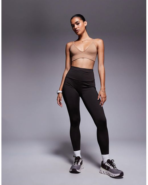 4505 Natural Intimate Seamless Active Light Support Sports Bra