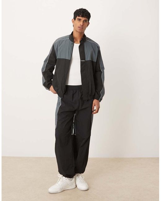 Performance di Calvin Klein in Gray da Uomo