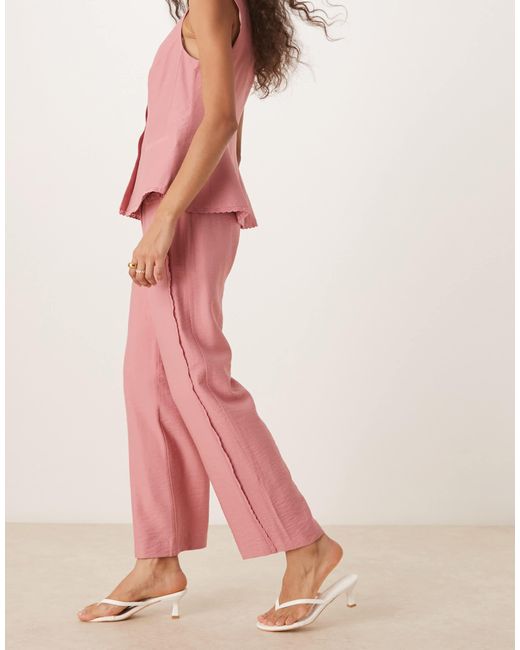 Pantalon droit décontracté et ajusté d'ensemble avec empiècements en dentelle ASOS en coloris Pink