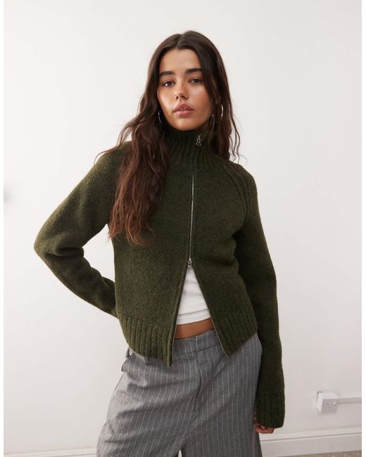Weekday Multicolor – strickjacke aus flauschigem wollmix