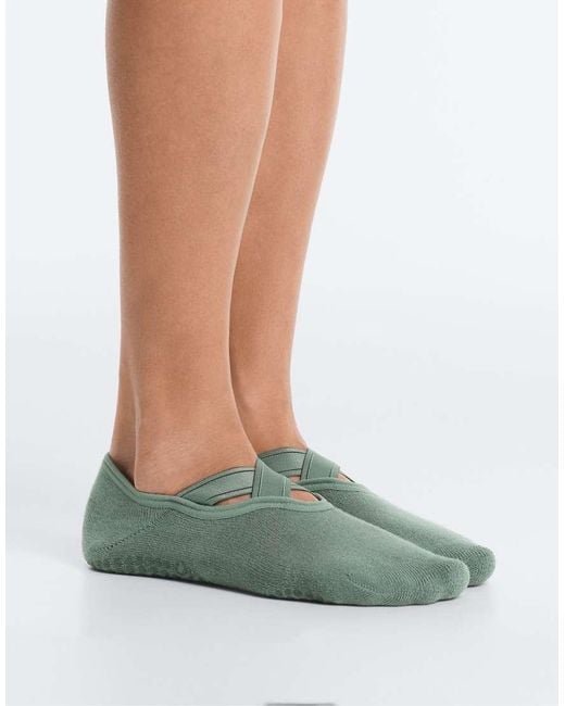 Oysho White 2 Pairs Of Padded Cotton Blend Yoga And Pilates Socks With Crossover Straps