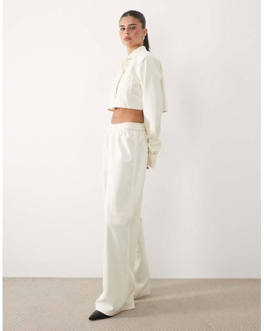Missy Empire White Collared Cropped Shirt Co-Ord