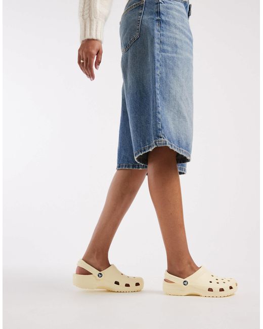 CROCSTM Natural – klassische clogs