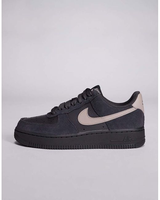 Zapatillas De Deporte Gris Oscuro Y Beis Air Force 1 De -Blanco Nike de color Black