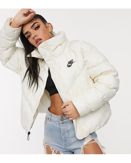 Nike Synthetic Cream High Neck Puffer Jacket in Natural | Lyst Australia