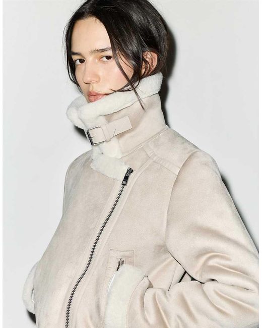 Pull&Bear White Short Double-faced Jacket
