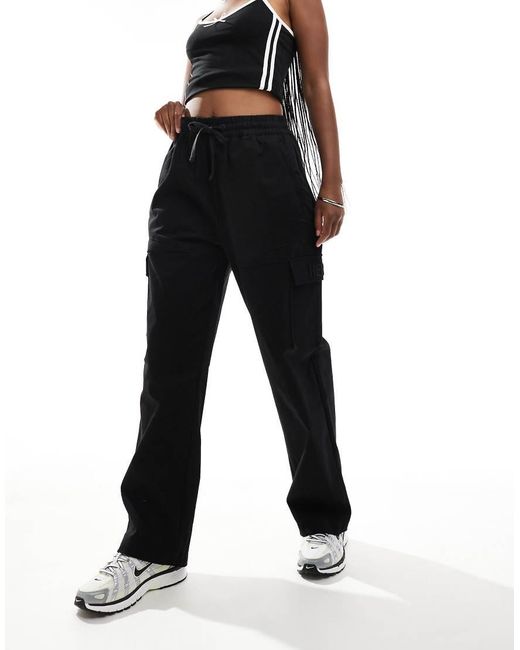 HERA Black Cargo Pant