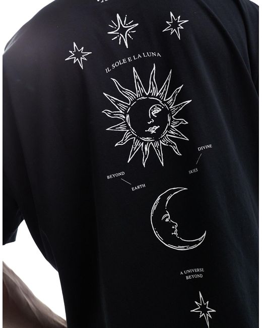 Camiseta negra extragrande con estampado cósmico en la columna ASOS de hombre de color Black