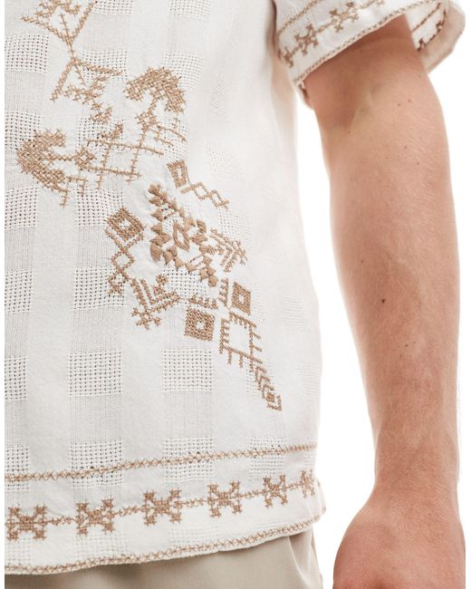 Pull&Bear White Embroidered Revere Neck Shirt for men