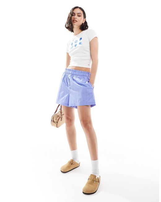 Pull&Bear White Baby Tee With Strawberry Print