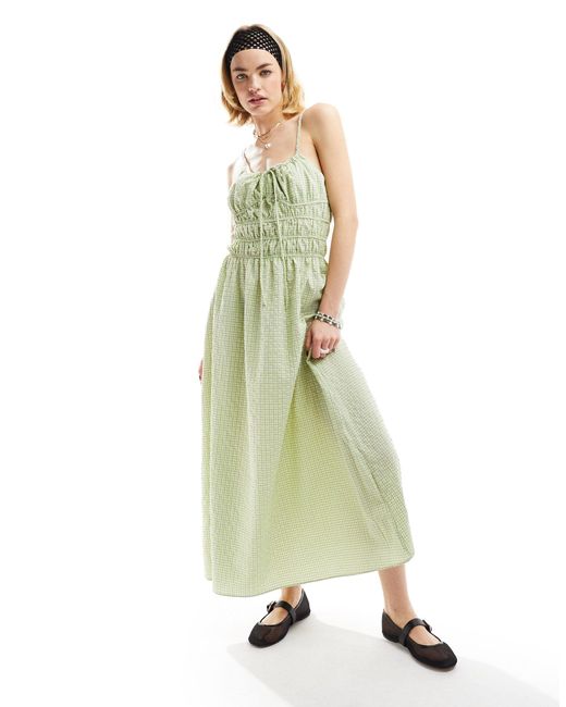 Glamorous Green – maxi-trägerkleid mit geraffter brustpartie und em karomuster