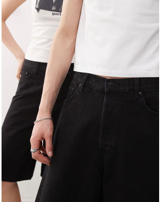 Weekday White – astro – weite unisex-jeans-shorts