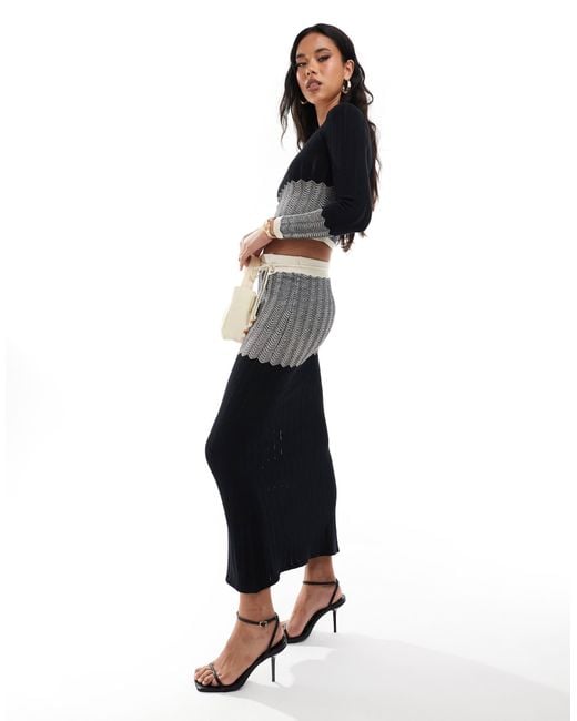 River Island Women's White Chevron Knit Skirt Co-ord