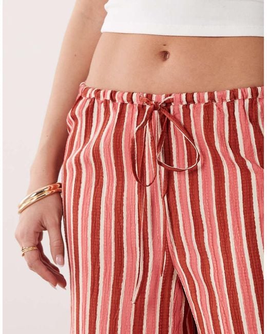 Wednesday's Girl Red Wednesdays Girl Wide Leg Tie Detail Trouser