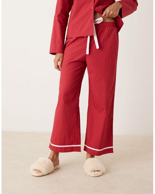Glamorous Red – gerüschtes pyjamahemd und hose