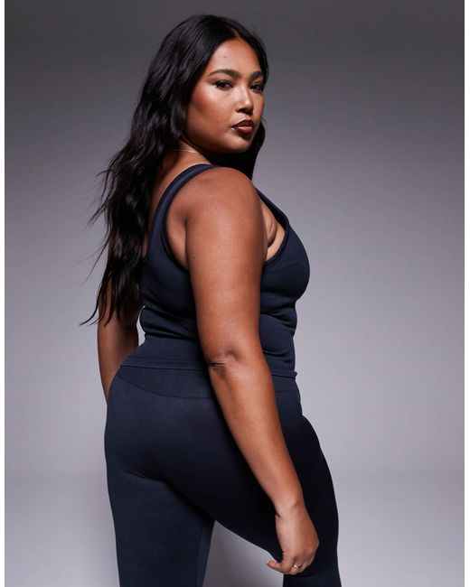 Curve - débardeur sans coutures à col v avec brassière intégrée - délavé 4505 en coloris Blue