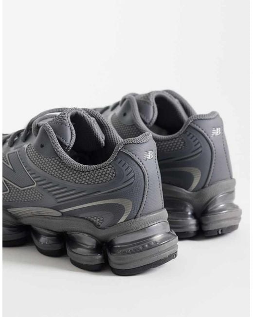 New Balance Gray 2000 Trainers for men