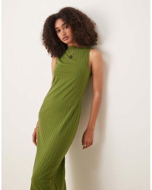Vestito Midi Senza Maniche A Coste Larghe Kaki Con Scollo A Barchetta di ASOS in Green