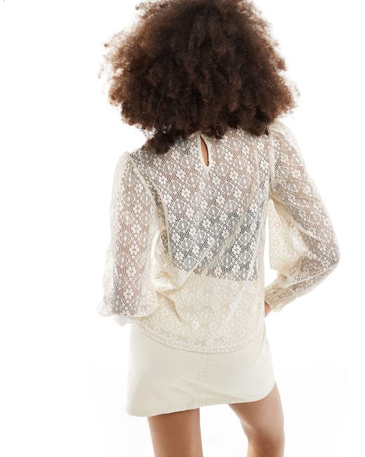 Vero Moda White Textured Lace High Neck Blouse With Cuff Sleeves With Cream