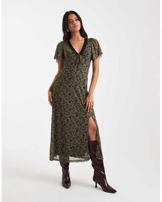 New Look Ditsy Floral Mesh Midi Tea Dress in Green | Lyst UK