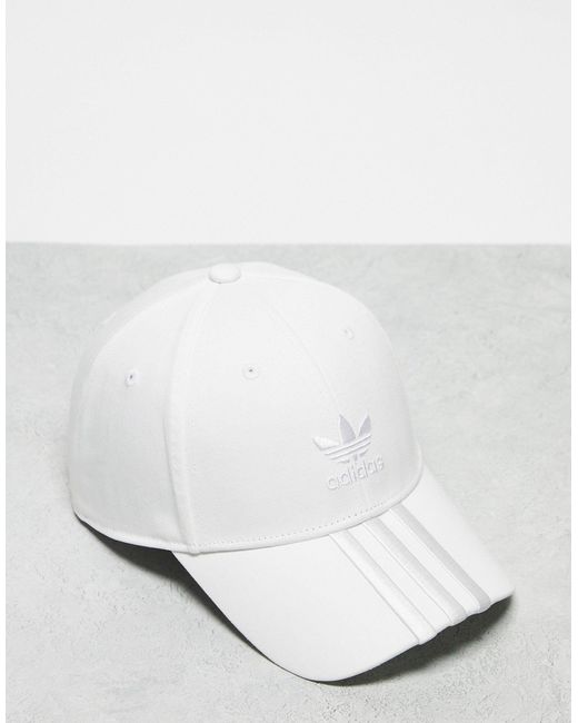 Gorra blanca con 3 rayas Adidas Originals de color White