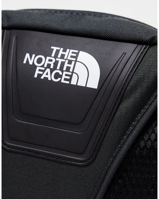 Borsa a tracolla nera con logo stile y2k di The North Face in Black