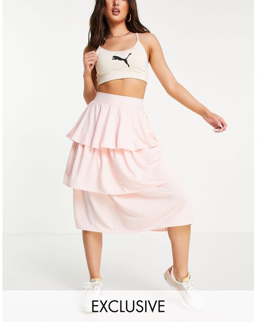 ruffle mini skirt queen
