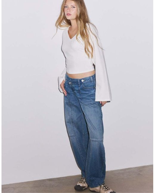 Stradivarius Blue V-neck Kimono Sleeve T-shirt