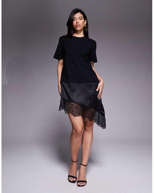 Vestito T-Shirt Corto Ibrido Con Orlo di ASOS in Blue