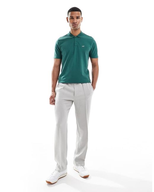 T-Shirt A Maniche Corte Con Logo Sul Petto E Colletto Stile Polo di Hollister in Green da Uomo