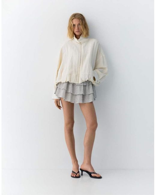Pull&Bear Hoogsluitend Jack Met Ballonzoom in het White