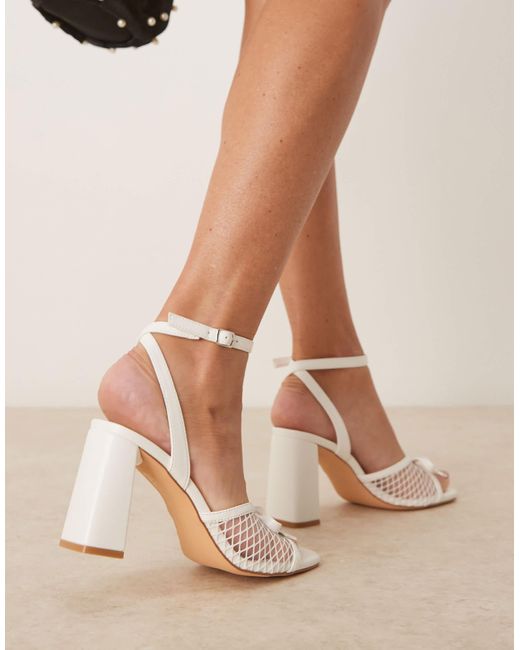 Glamorous White Mid Block Heeled Bow Sandals