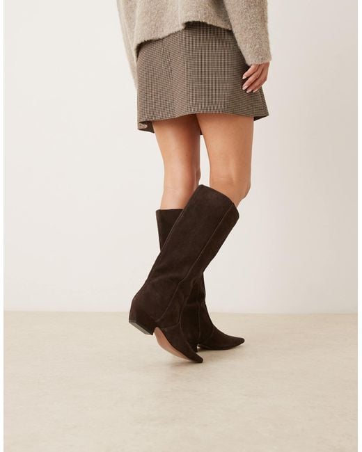 ASOS Black – calais – kniehohe, flache stiefel aus wildleder