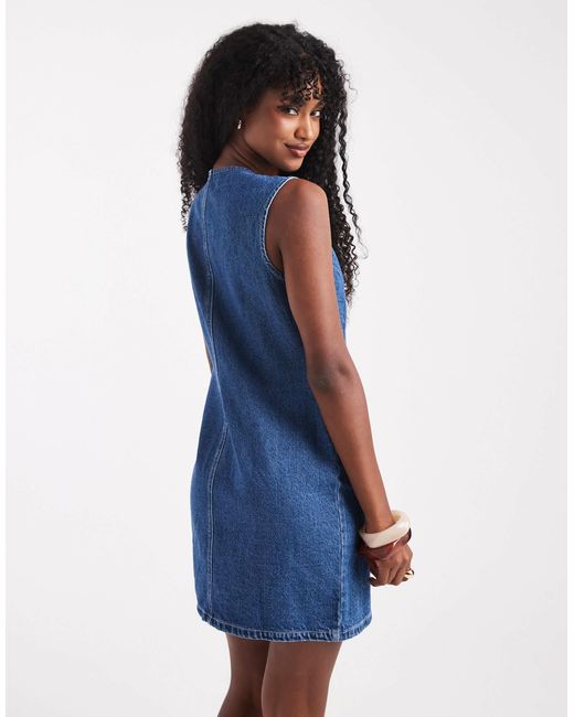 New Look Blue – tailliertes mini-jeanskleid