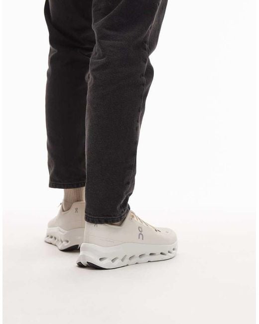 On Shoes White Cloudtilt All Day Trainers for men