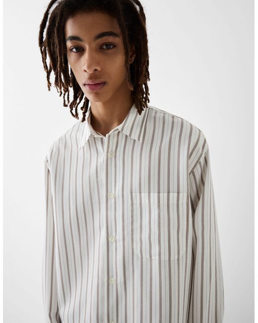 Chemise rayée coupe carrée Bershka pour homme en coloris White